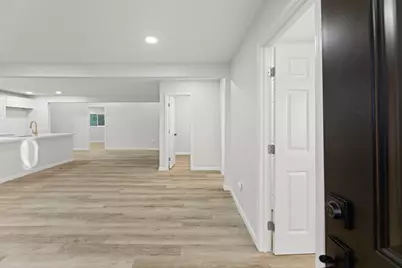 864 W 5th Street, Stockton, CA 95206 - Photo 5