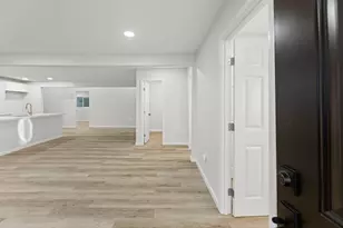 864 W 5th St, Stockton, CA 95206 - Photo 5