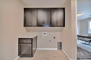 824 River Pointe Cir, Oakdale, CA 95361 - Photo 35