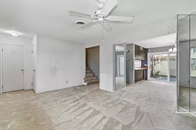 8275 La Riviera Drive, Sacramento, CA 95826 - Photo 9