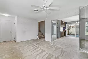 8275 La Riviera Dr, Sacramento, CA 95826 - Photo 9