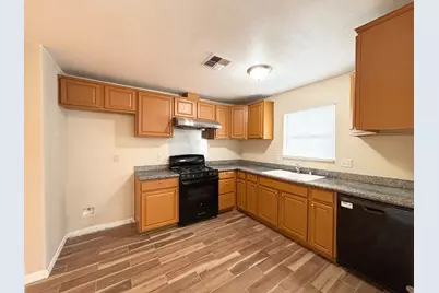 9566 Emerald Park Drive, Elk Grove, CA 95624 - Photo 9