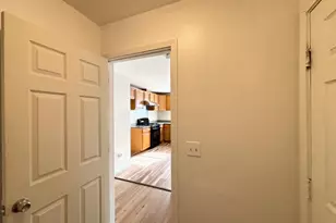 9566 Emerald Park Dr, Elk Grove, CA 95624 - Photo 19