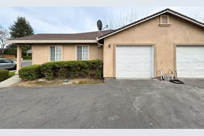 9566 Emerald Park Drive, Elk Grove, CA 95624 - Photo 1