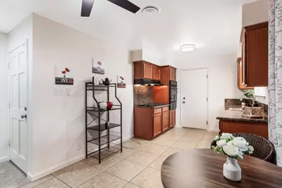 2213 Warrenton Drive, Rancho Cordova, CA 95670 - Photo 7