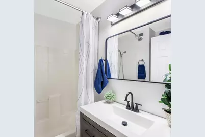 2213 Warrenton Drive, Rancho Cordova, CA 95670 - Photo 13