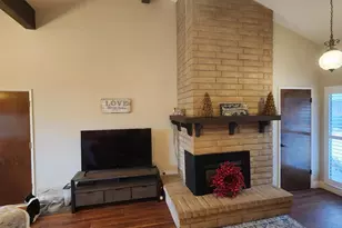 2441 W Elm, Lodi, CA 95242 - Photo 3