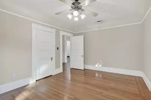 811 18th St, Sacramento, CA 95811 - Photo 33