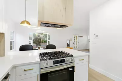 411 Alhambra Boulevard, Sacramento, CA 95816 - Photo 23