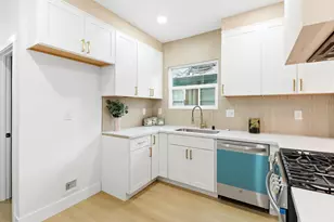 411 Alhambra Blvd, Sacramento, CA 95816 - Photo 21