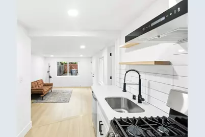 411 Alhambra Boulevard, Sacramento, CA 95816 - Photo 45