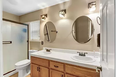 3404 Grimshaw Way, Elk Grove, CA 95758 - Photo 33