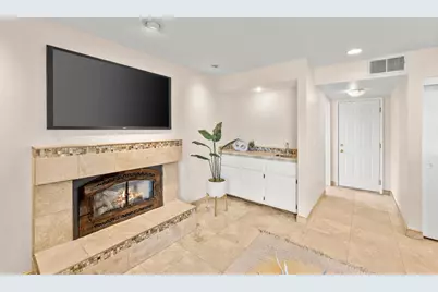 8129 S English Oak Way, Citrus Heights, CA 95610 - Photo 7