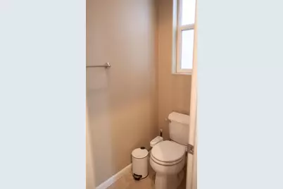 2968 Tourbrook Way, Sacramento, CA 95833 - Photo 17