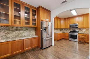 1959 Yorktown Dr, Lodi, CA 95242 - Photo 9