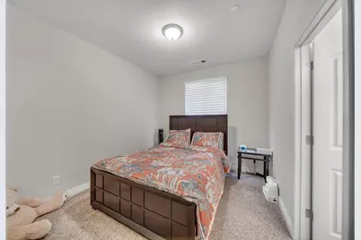 1910 Southport Avenue, Livingston, CA 95334 - Photo 13