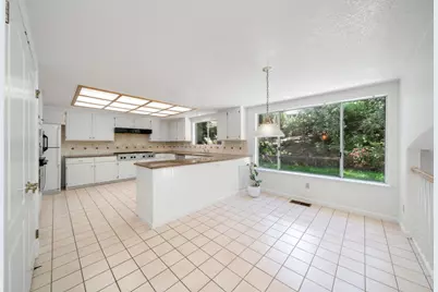 4050 Bancroft Drive, El Dorado Hills, CA 95762 - Photo 15