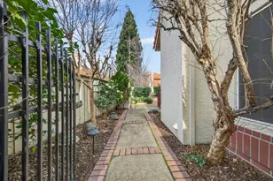 111 Cool Springs Ct, Folsom, CA 95630 - Photo 49