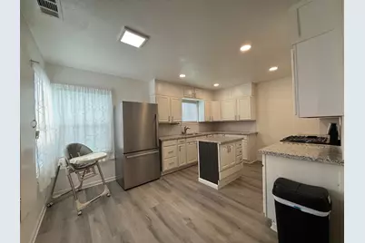 2190 W Euclid Avenue, Stockton, CA 95204 - Photo 7