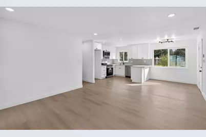 10604 Valley View Drive, Rancho Cordova, CA 95670 - Photo 3