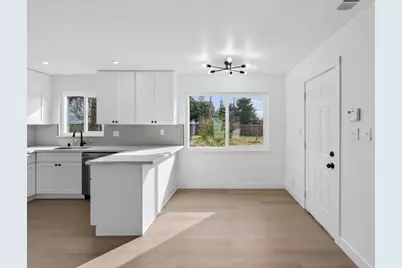 10604 Valley View Drive, Rancho Cordova, CA 95670 - Photo 9