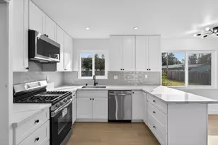 10604 Valley View Dr, Rancho Cordova, CA 95670 - Photo 17