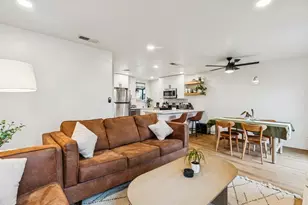 7401 Auburn Oaks Ct, Citrus Heights, CA 95621 - Photo 11