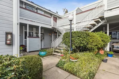 7401 Auburn Oaks Court #Q, Citrus Heights, CA 95621 - Photo 3