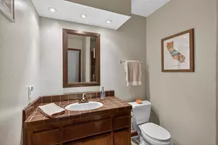 5306 Saddle Ln, Fair Oaks, CA 95628 - Photo 51