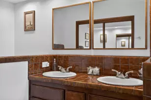 5306 Saddle Ln, Fair Oaks, CA 95628 - Photo 47