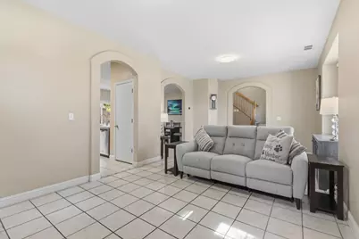 4504 Helens Oaks Circle, Stockton, CA 95210 - Photo 7