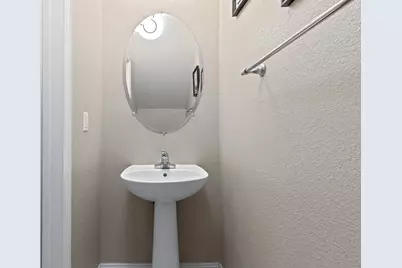 4504 Helens Oaks Circle, Stockton, CA 95210 - Photo 15