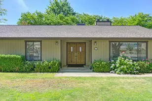 8798 Caselman Rd, Sacramento, CA 95828 - Photo 7