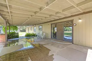 8798 Caselman Rd, Sacramento, CA 95828 - Photo 35