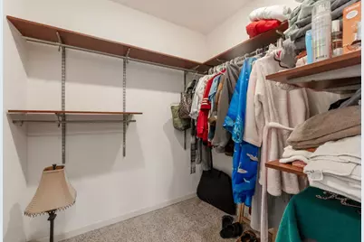 5435 Kenneth Avenue, Carmichael, CA 95608 - Photo 17