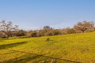 9010 Hearst Pl, El Dorado Hills, CA 95762 - Photo 21