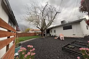 8021 Glen Eva Way, Citrus Heights, CA 95610 - Photo 15