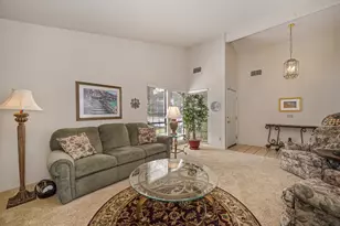 7005 Riverside Blvd, Sacramento, CA 95831 - Photo 9