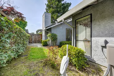 7005 Riverside Boulevard, Sacramento, CA 95831 - Photo 33