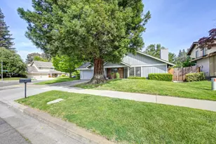 7005 Riverside Blvd, Sacramento, CA 95831 - Photo 3