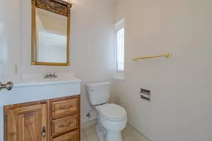 745 W 25th, Merced, CA 95340 - Photo 31