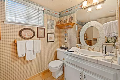 3909 Fieldcrest Court, Modesto, CA 95355 - Photo 17