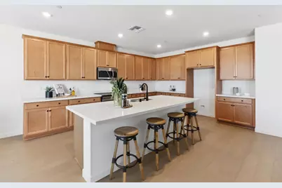 2394 Buntline Way, Placer One, CA 95747 - Photo 9