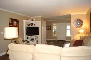 110 Valle Vista Pl, Woodland, CA 95695 - Photo 9