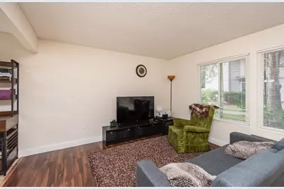 8845 La Riviera Drive #C, Sacramento, CA 95826 - Photo 3
