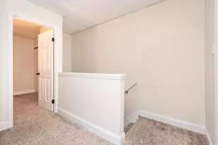 8845 La Riviera Dr, Sacramento, CA 95826 - Photo 17