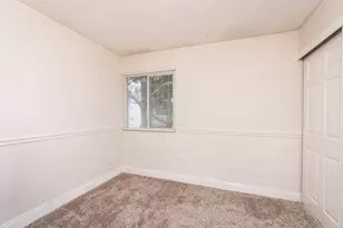 8845 La Riviera Dr, Sacramento, CA 95826 - Photo 23