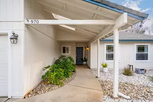 970 Sierra View Cir, Auburn, CA 95603 - Photo 5