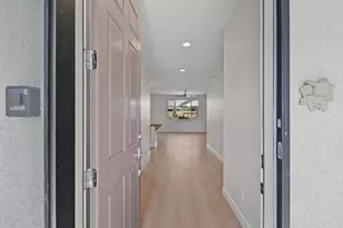 9895 Sheffield Way, Elk Grove, CA 95757 - Photo 5