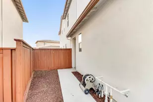 2004 Santos Pl, Woodland, CA 95776 - Photo 21